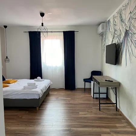 בית הארחה Maison 25 3*