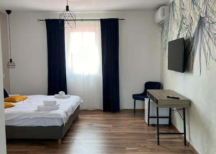 Pensionat Maison 25 3*