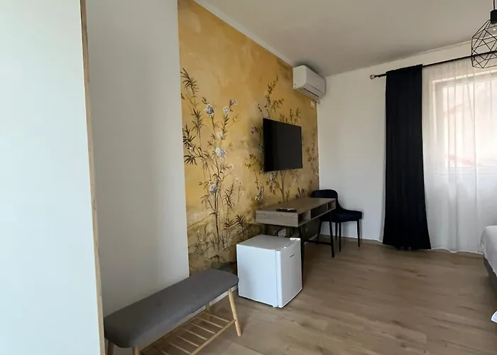 Maison 25 Pensionat 3*