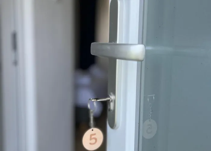 Maison 25 Guest house